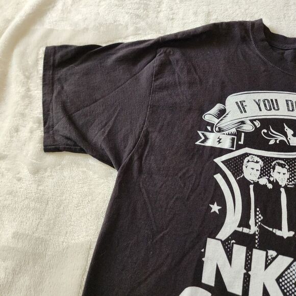 Hanes New Kids On The Block Black Tshirt With White Graphics Size Large - Picture 3 of 6